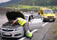 ÖAMTC-Pannenhilfe im Sommer &copy;Kocher/ÖAMTC