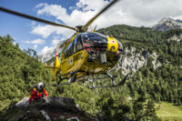 Flugrettung richtig einweisen &copy;ÖAMTC/Postl